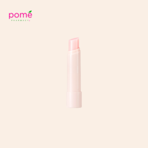 Moisturizing lip balm for lip comfort during facial recovery